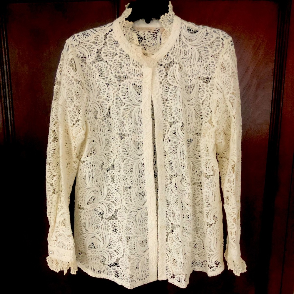Soft Surroundings Cream Lace Jacket w/Pearl Buttons